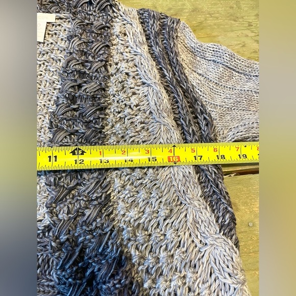 Chico's *Like New* Women's Gray Open-Front Cardigan | Size 0 - Picture 5 of 6